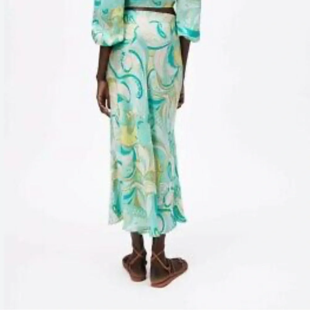 ZARA Sea Green Spring Multicolor 100% Viscose A Line Side Zip Midi Skirt Sz L